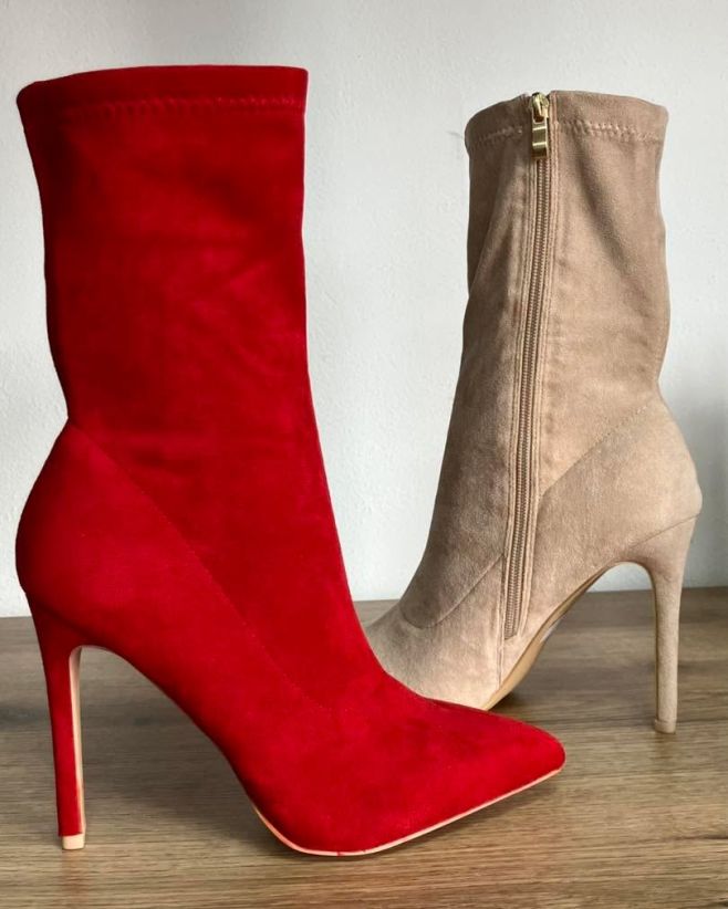 💄 Elegantné čižmy na vysokom podpätku so špicatou špičkou a priliehavým strihom, ktorý krásne zvýrazní nohu🎀 Vyber si...