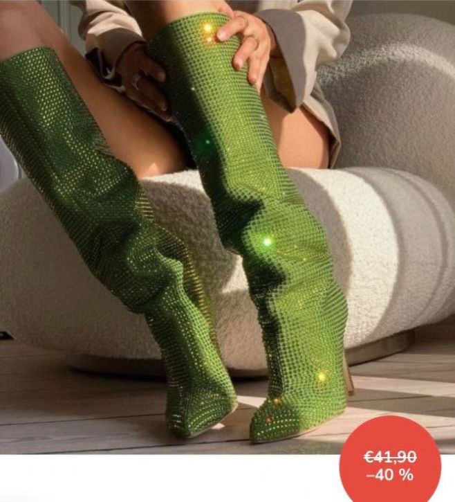 ✨Zelené kamienkové čižmy-neprehliadnuteľný kúsok sezóny💚 K315, cena iba 24,90€✨ www.obuj.to📦